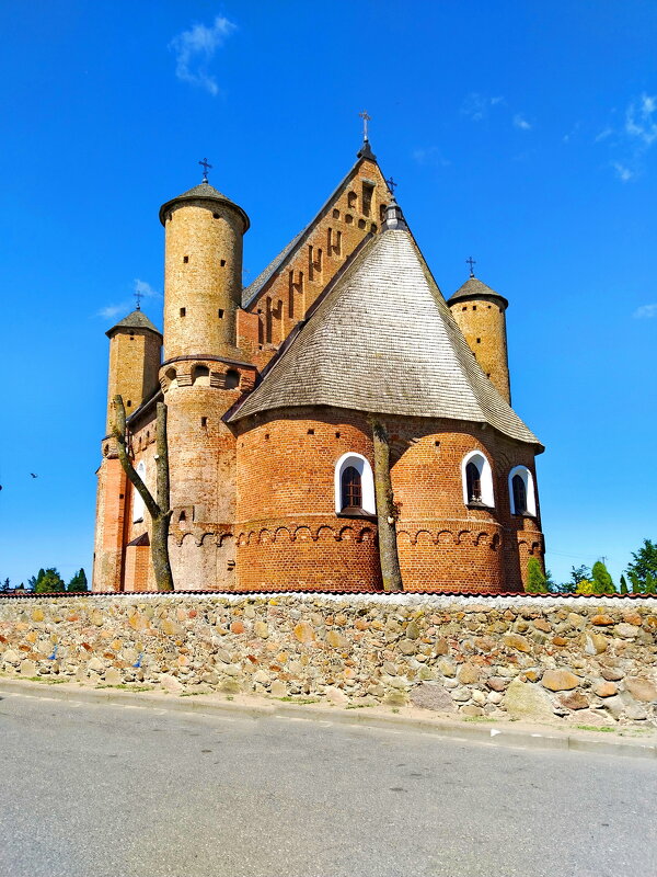 Церковь XVI века. - Александр Сапунов