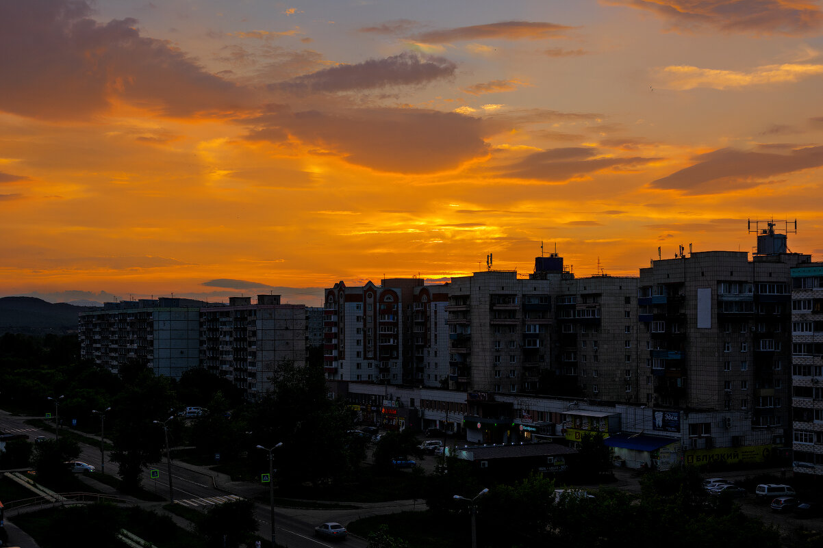 Закатные сумерки - Виктор Иванович Чернюк Закатные сумерки - Виктор Иванович Чернюк