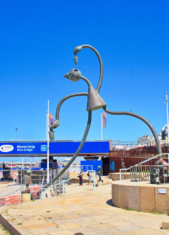 *** - Witalij Löwin