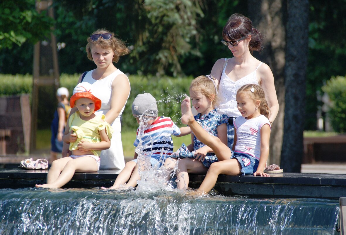 ВОДНЫЕ ЗАБАВЫ - Виктор Никитенко