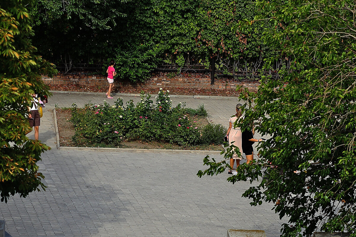 Подружки - Юрий Гайворонскiий