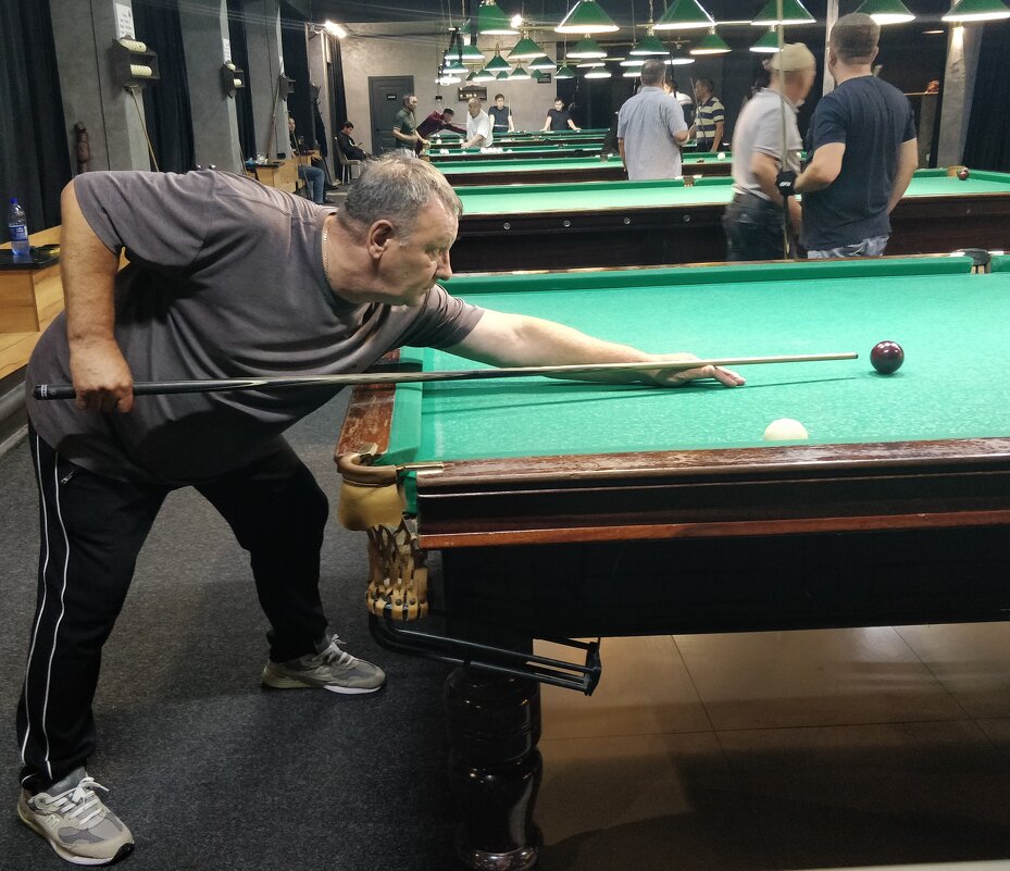 Игра - Андрей Хлопонин