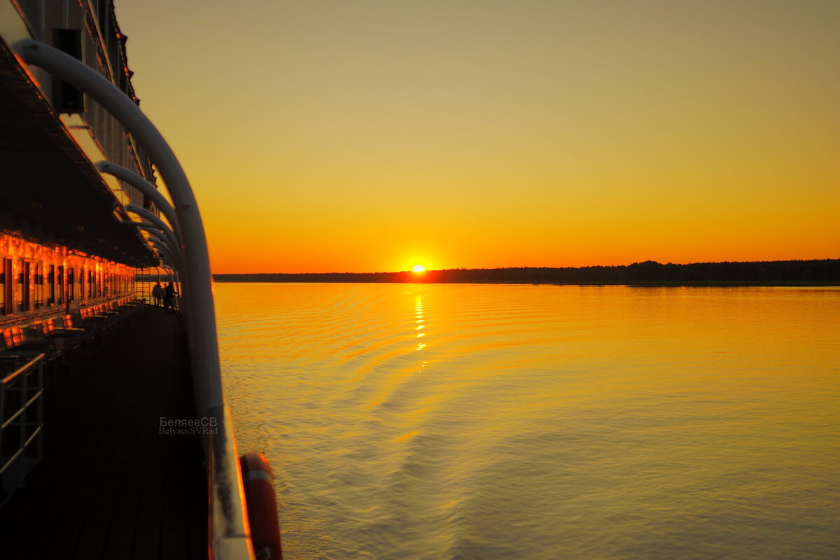 Идём на закат - Сергей Беляев