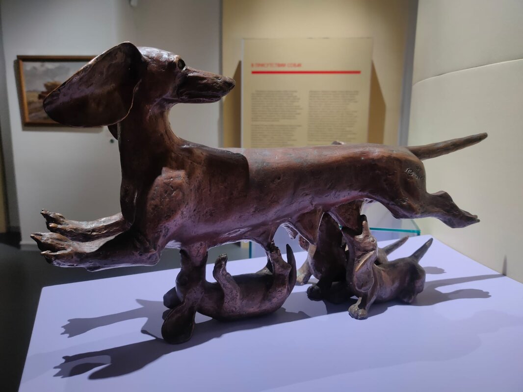 На выставке "Жизнь замечательных собак". Такса Фифи. Автор  Марина Островская - Ирэн 