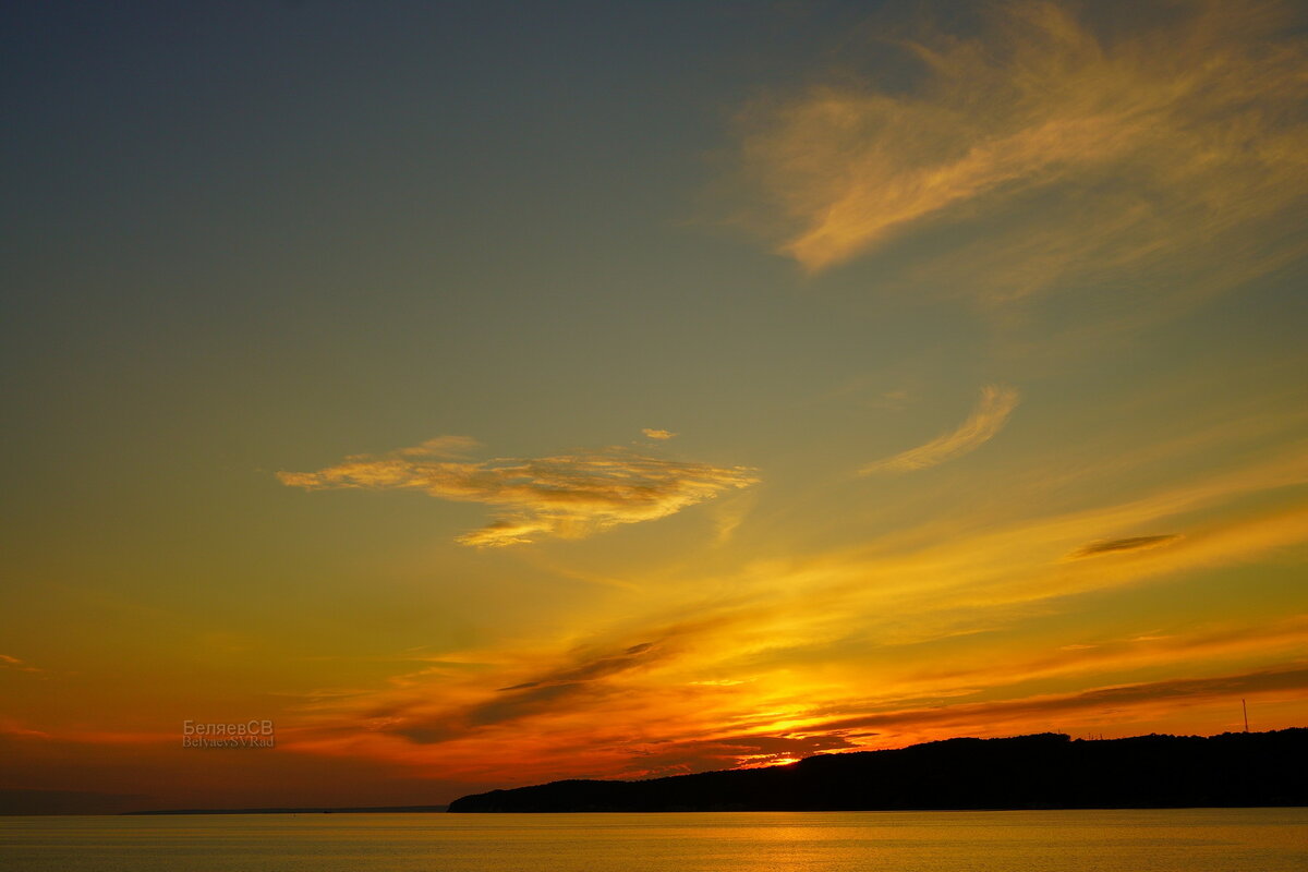 Раскрасило солнце природу - Сергей Беляев
