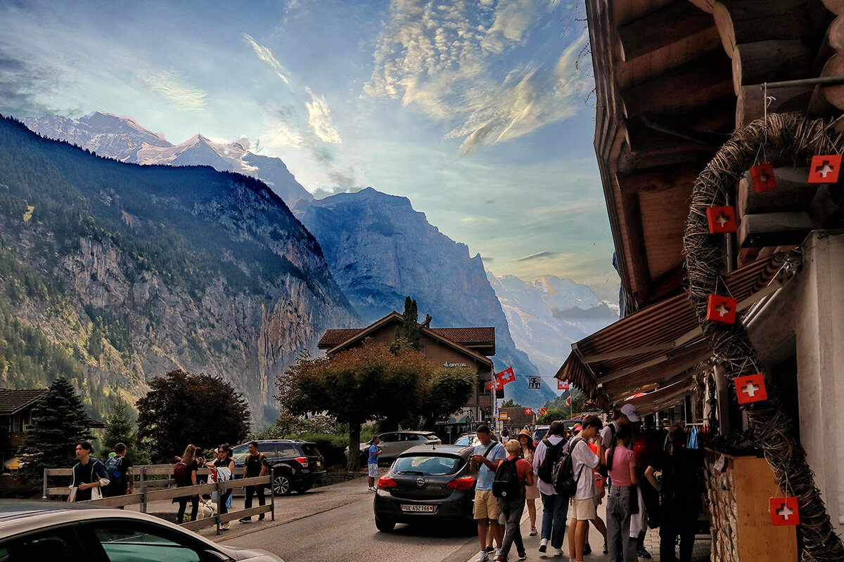 Лаутернбрюнен  Альпы.. - igor G.