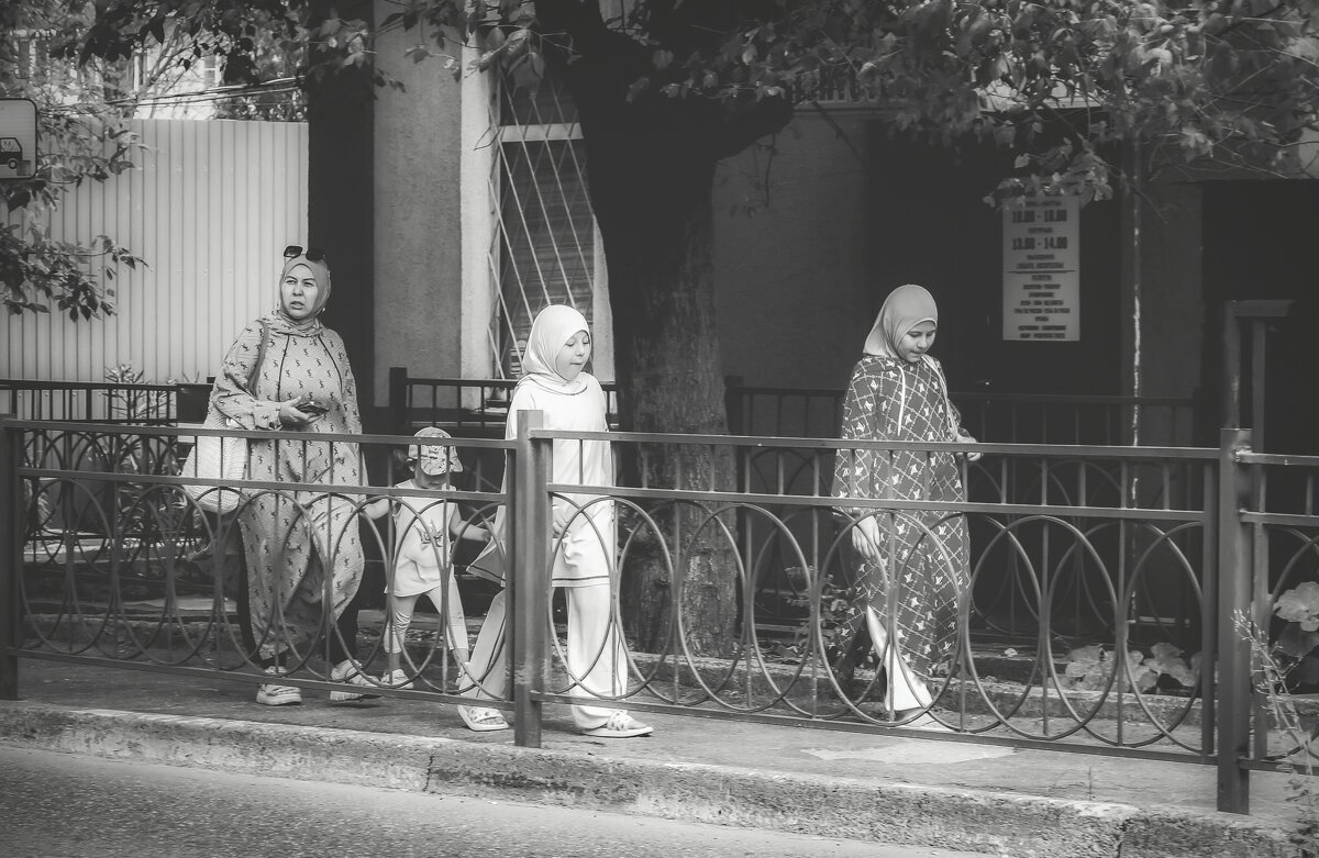 Из Ближнего Востока (чб) - Сергей Царёв