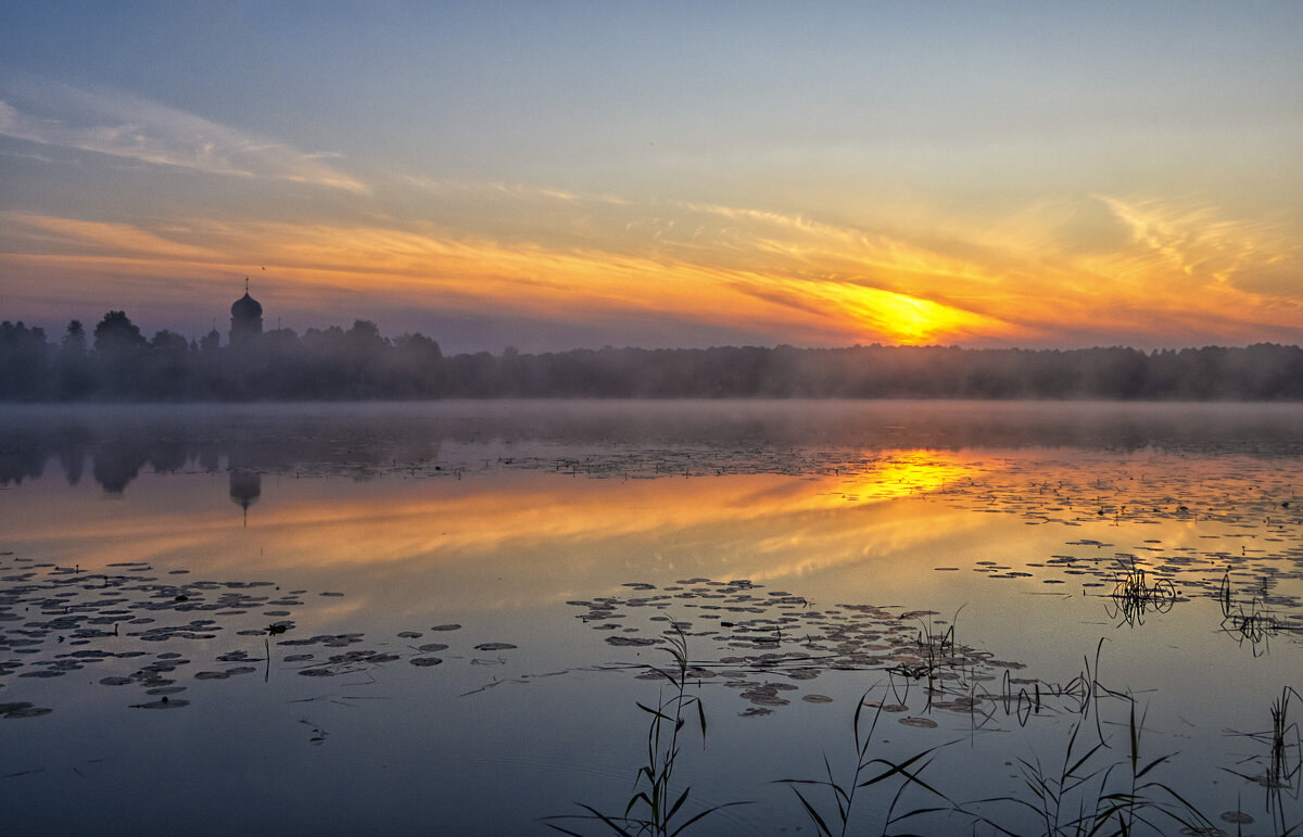 Первые секунды восхода - Сергей Цветков