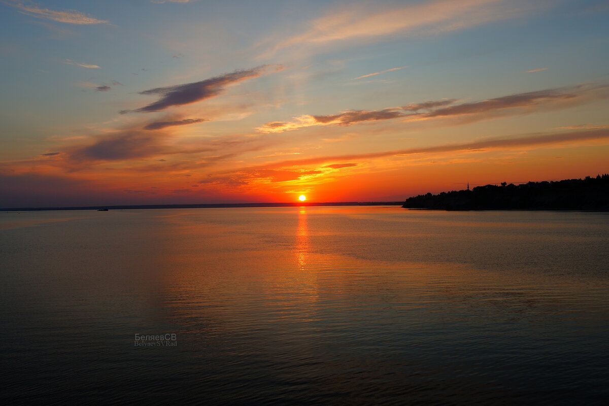 На закате дня на Каме - Сергей Беляев