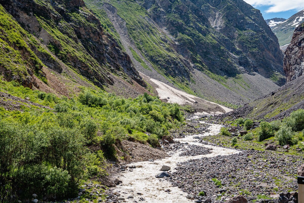 Русло горной реки - Константин Бобинский