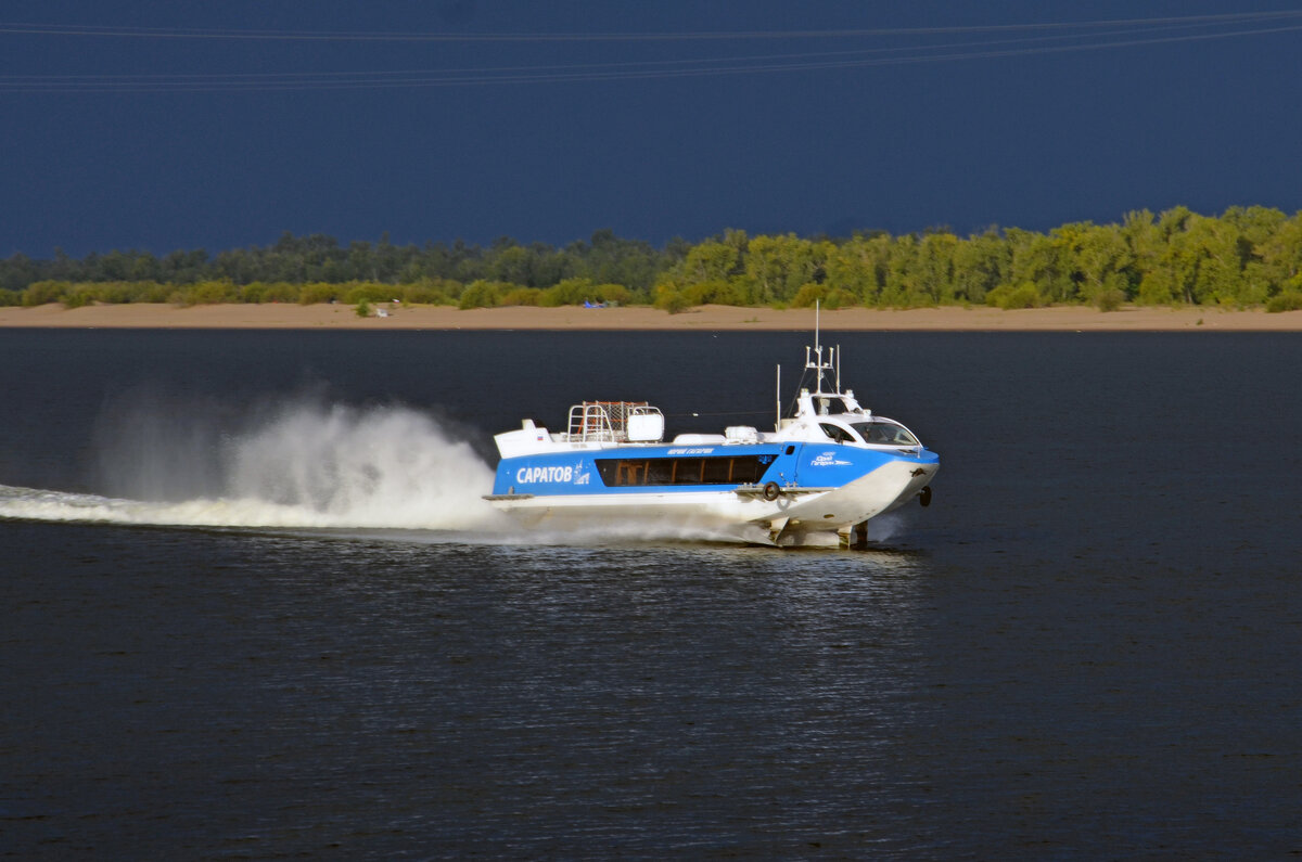 С ветерком, по Волге - Сергей М С ветерком, по Волге - Сергей М