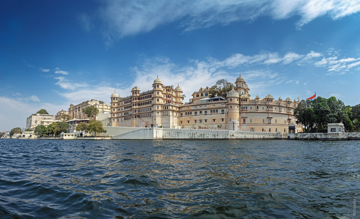 Городской дворец (Радж-Махал), Удайпур, Раджастхан. Индия. - Павел Сытилин