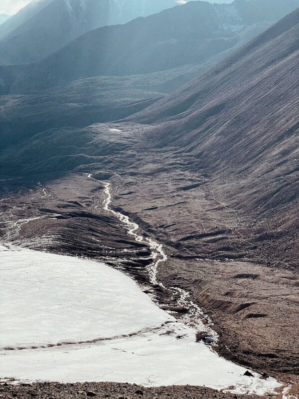 Где начинаются реки - Георгиевич Где начинаются реки - Георгиевич