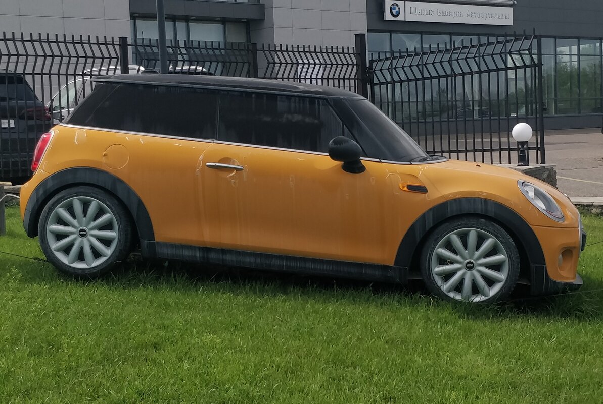 Авто - Андрей Хлопонин