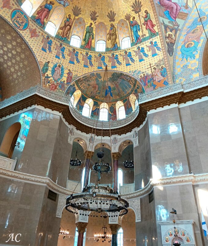 Интерьер Кронштадтского морского собора Святого Николая в Санкт-Петербурге - Любовь Сахарова