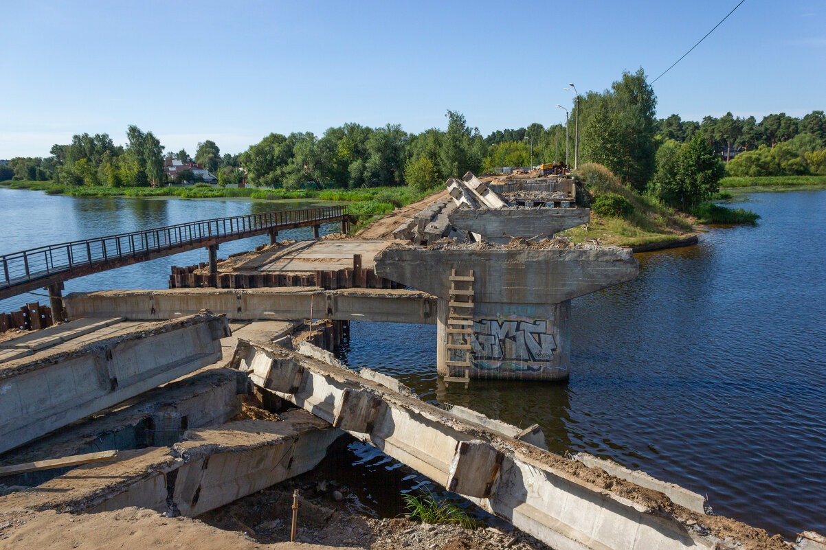 А мост и ныне там. - Михаил "Skipper"