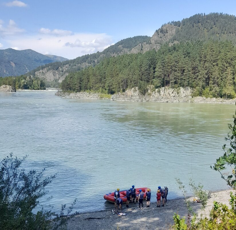 Рафтинг на реке Катунь . - Мила Бовкун Рафтинг на реке Катунь . - Мила Бовкун
