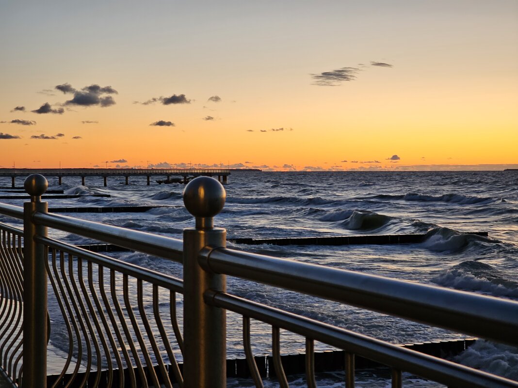 Балтийский закат. - Галина Левина