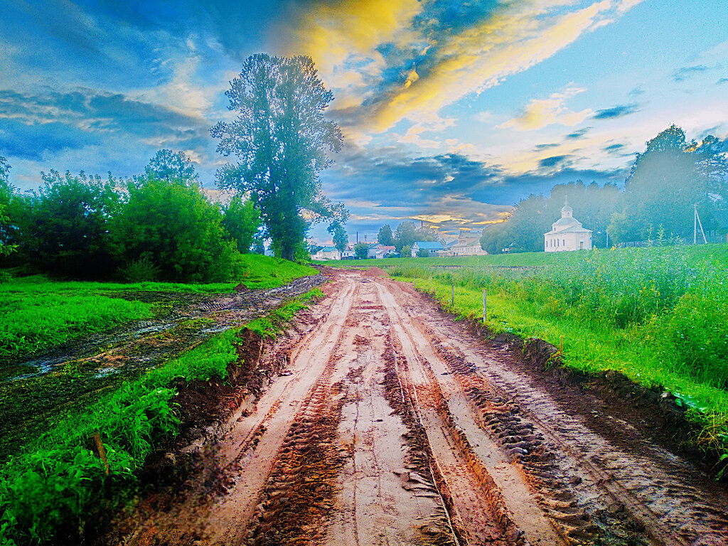 Будущая дорожка вдоль стены монастыря - Сергей Кочнев