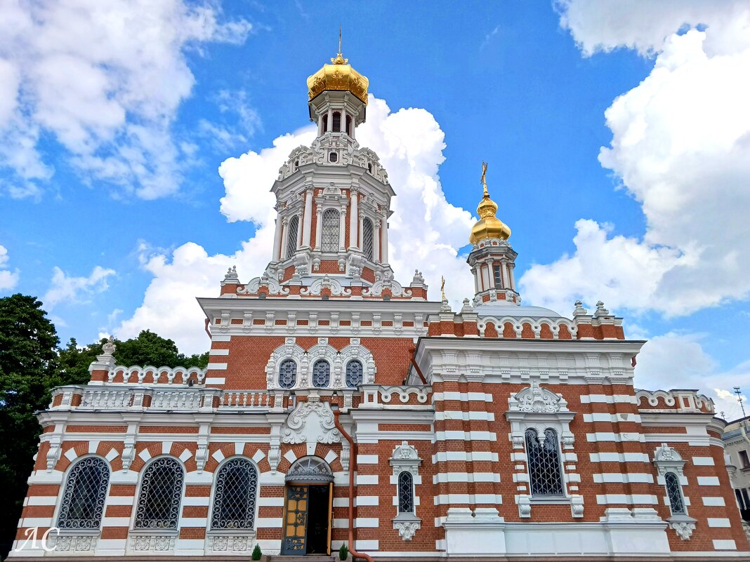Воскресенская церковь на Смоленском кладбище, Санкт-Петербург - Любовь Сахарова