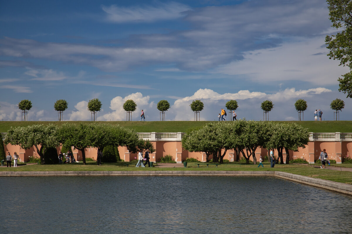 Прогулка по Петергофу - Светлана Карнаух