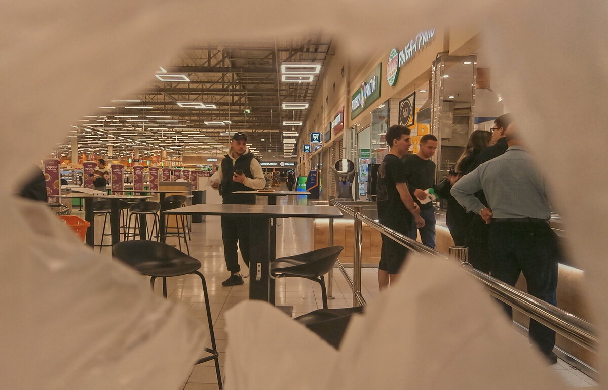 съемка запрещена, но через пакетик то можно) - Артём 