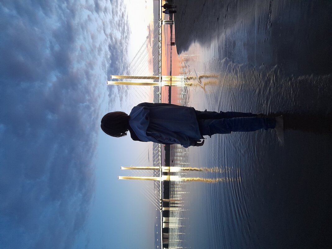 у моста - Ирина Лесиканич