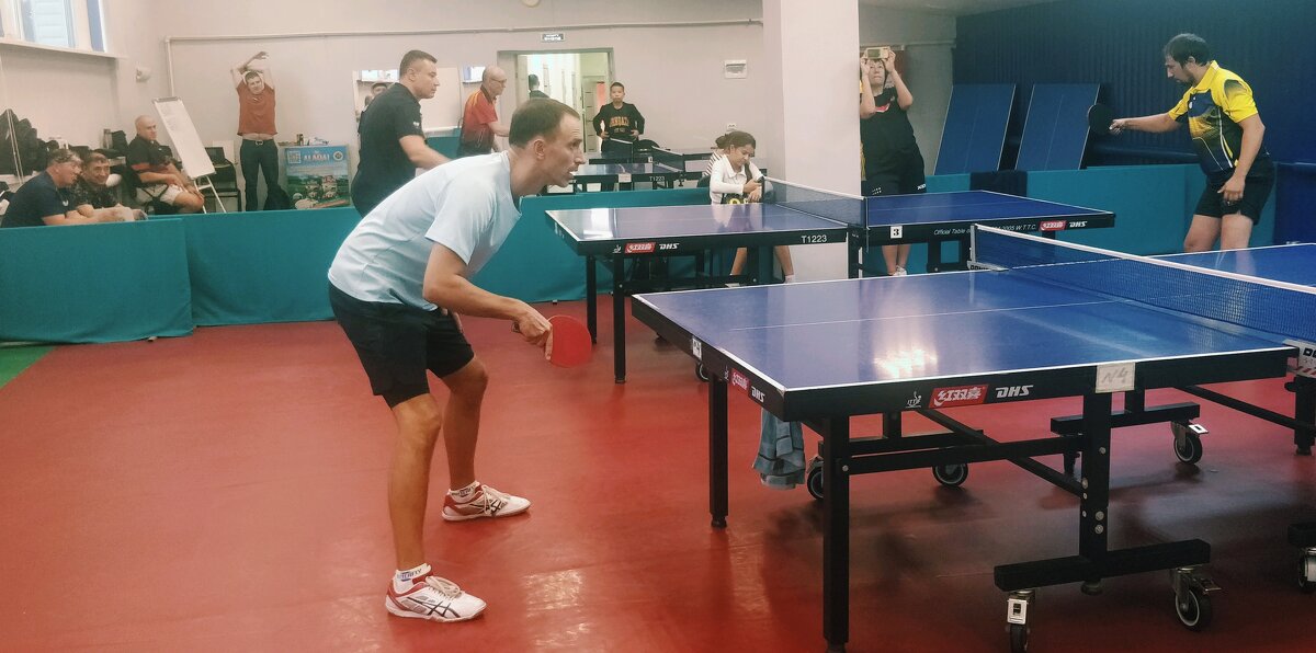 Чемпион.Москвич. - Андрей Хлопонин