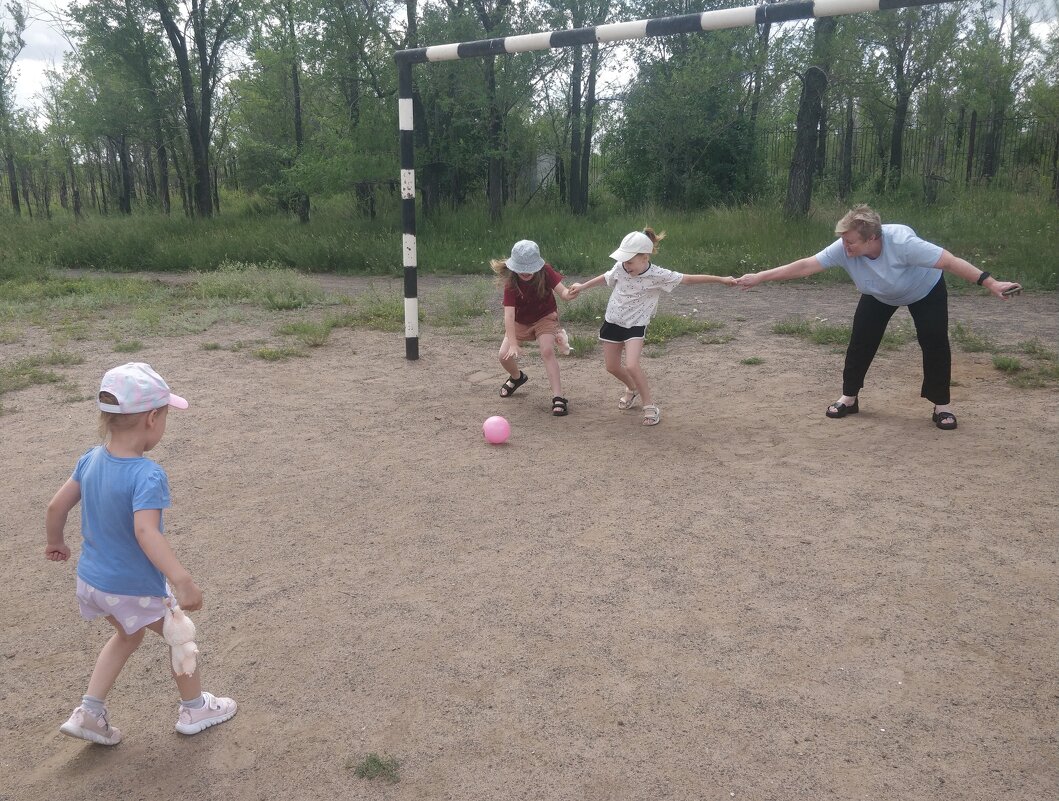 Футбол,для деток - Андрей Хлопонин
