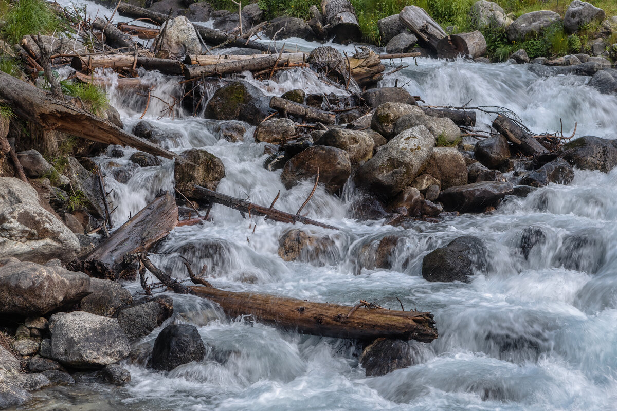 Горная река - Владимир Колесников