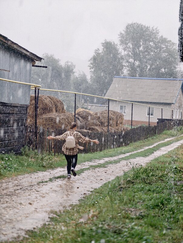 *** - Борис Руднев