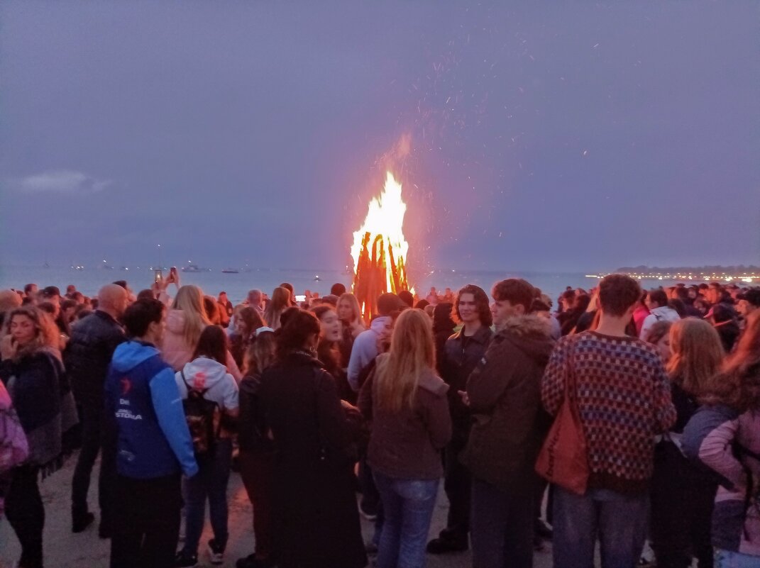 Костер ночи древних огней - Veera V Костер ночи древних огней - Veera V