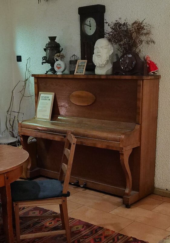 Интерьер. - Любимова Ольга 