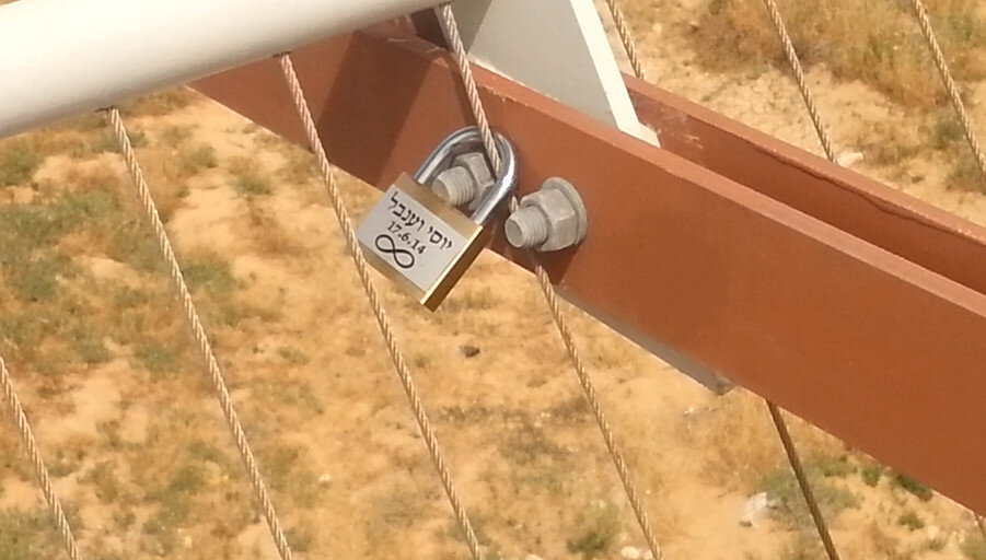 113 (47) - CLOSE WAYS ALL