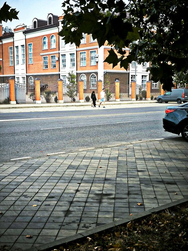 в городе... - Oksana Verkhoglyad