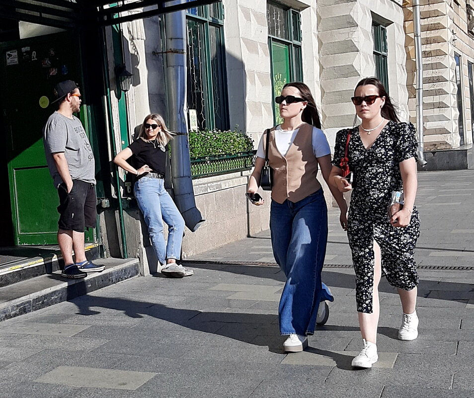 *** - Владимир Захаров