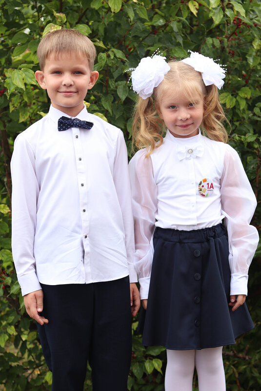 Брат и сестра - Валерия .