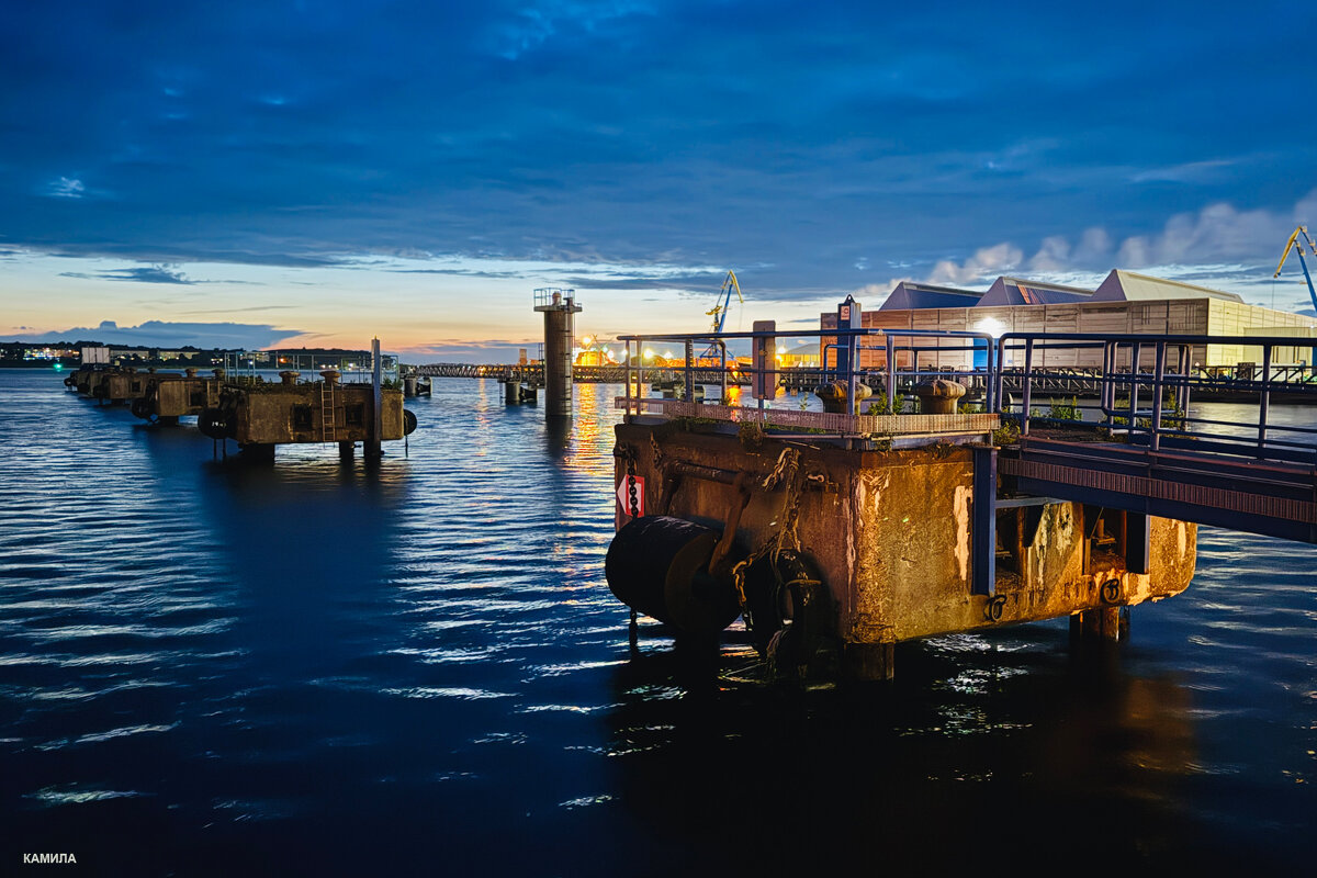 КАК БЛЕДНО ТЫ БРЕГ ОЗАЛАТИЛО!!! - Mila .