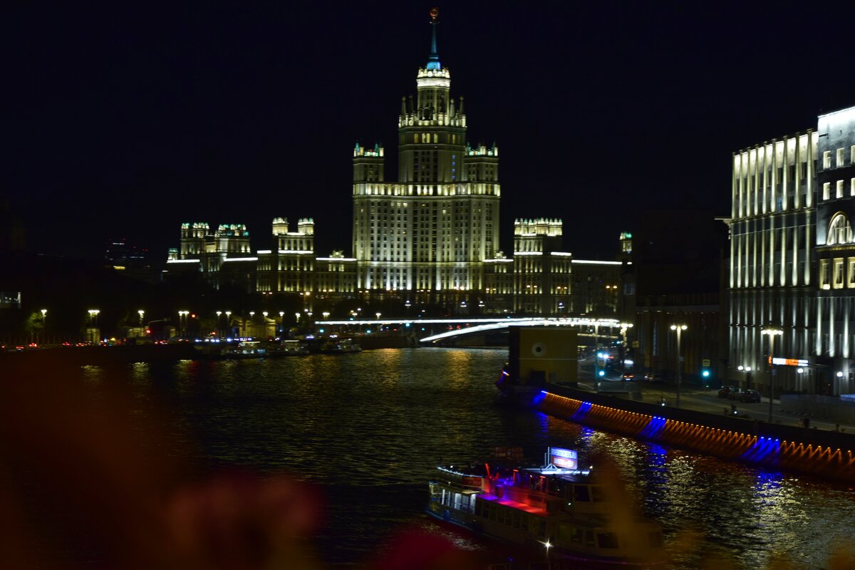 Ночная Москва - Мария Яковлева