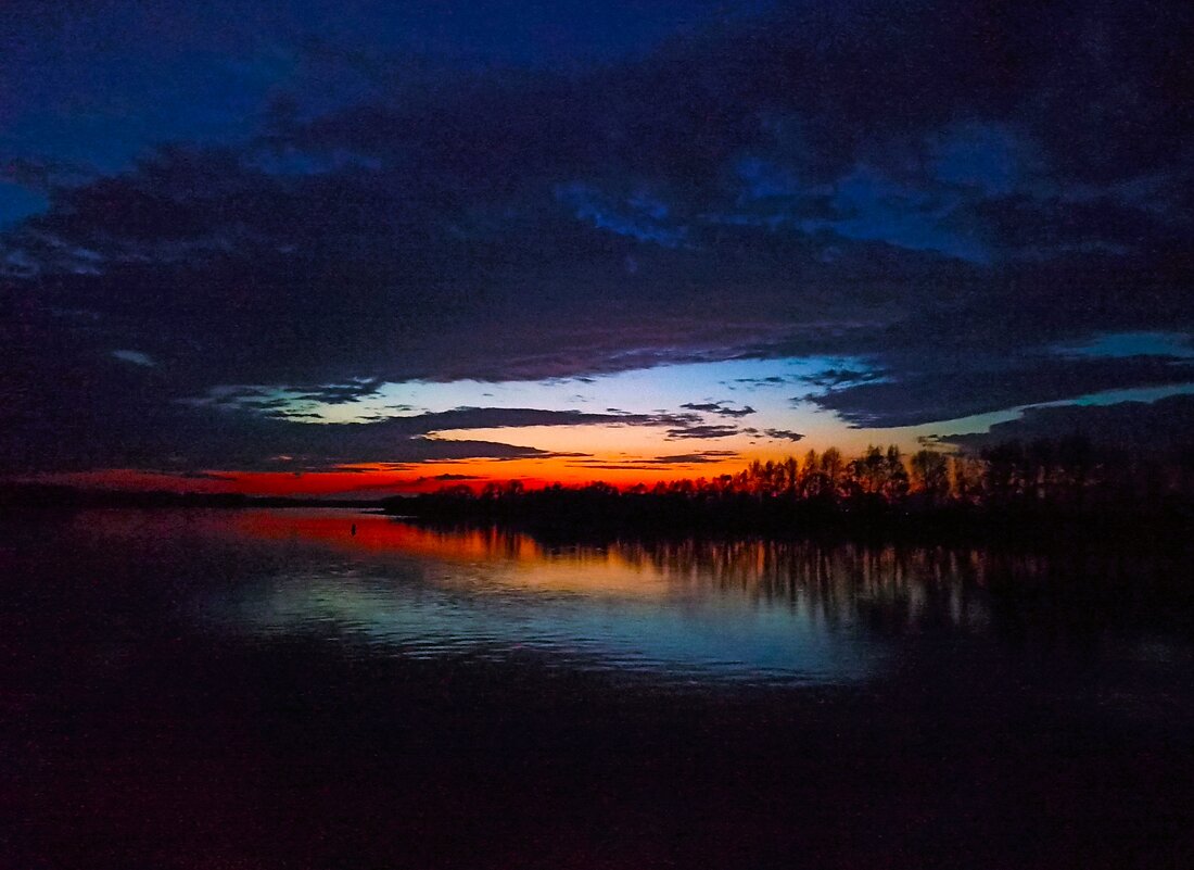 Закат на реке - svk *