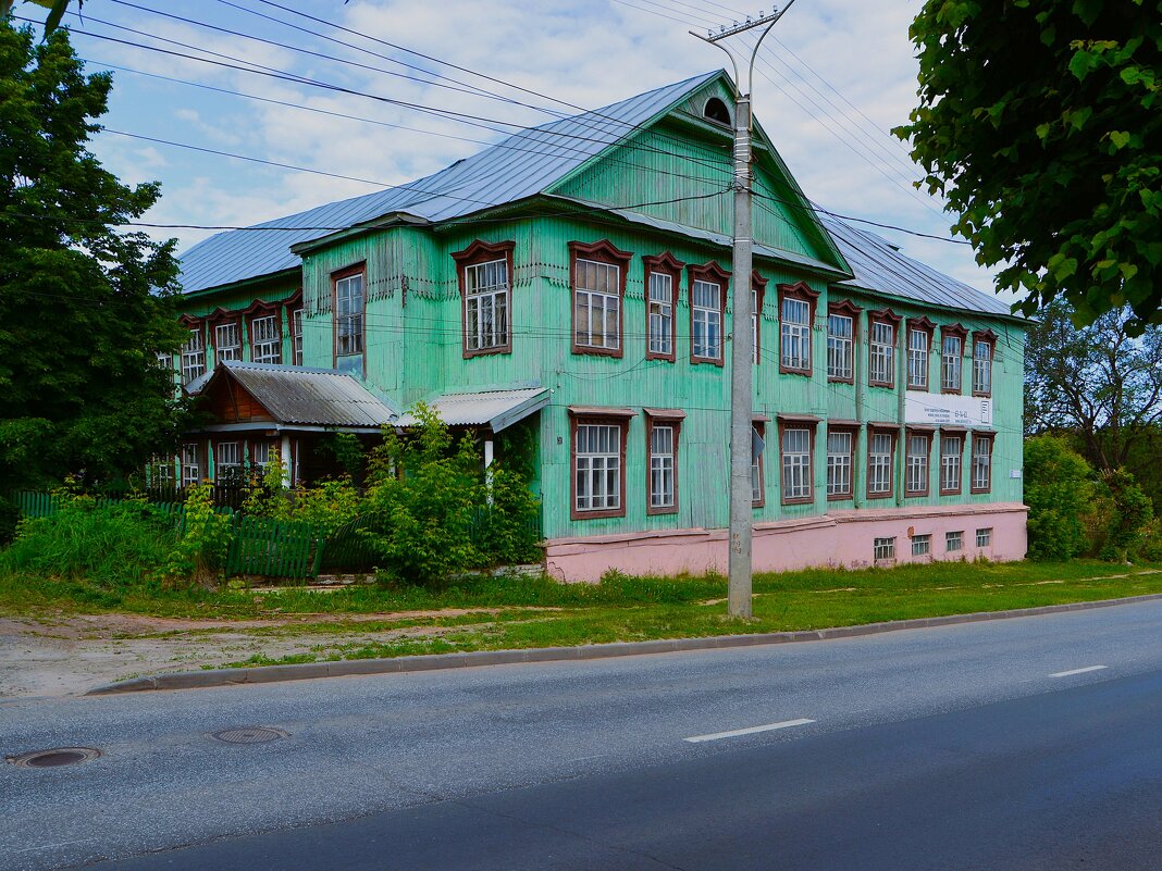 Чебоксары. Здание Юридической школы. - Пётр Чернега Чебоксары. Здание Юридической школы. - Пётр Чернега