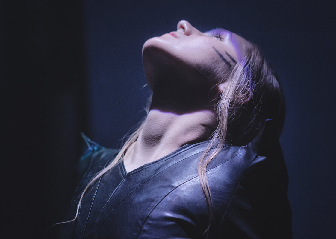 Тайна в свете теней - Джованни Луче