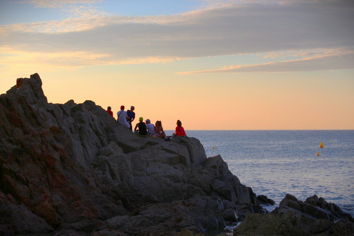 Встречая рассвет - Юрий. Шмаков