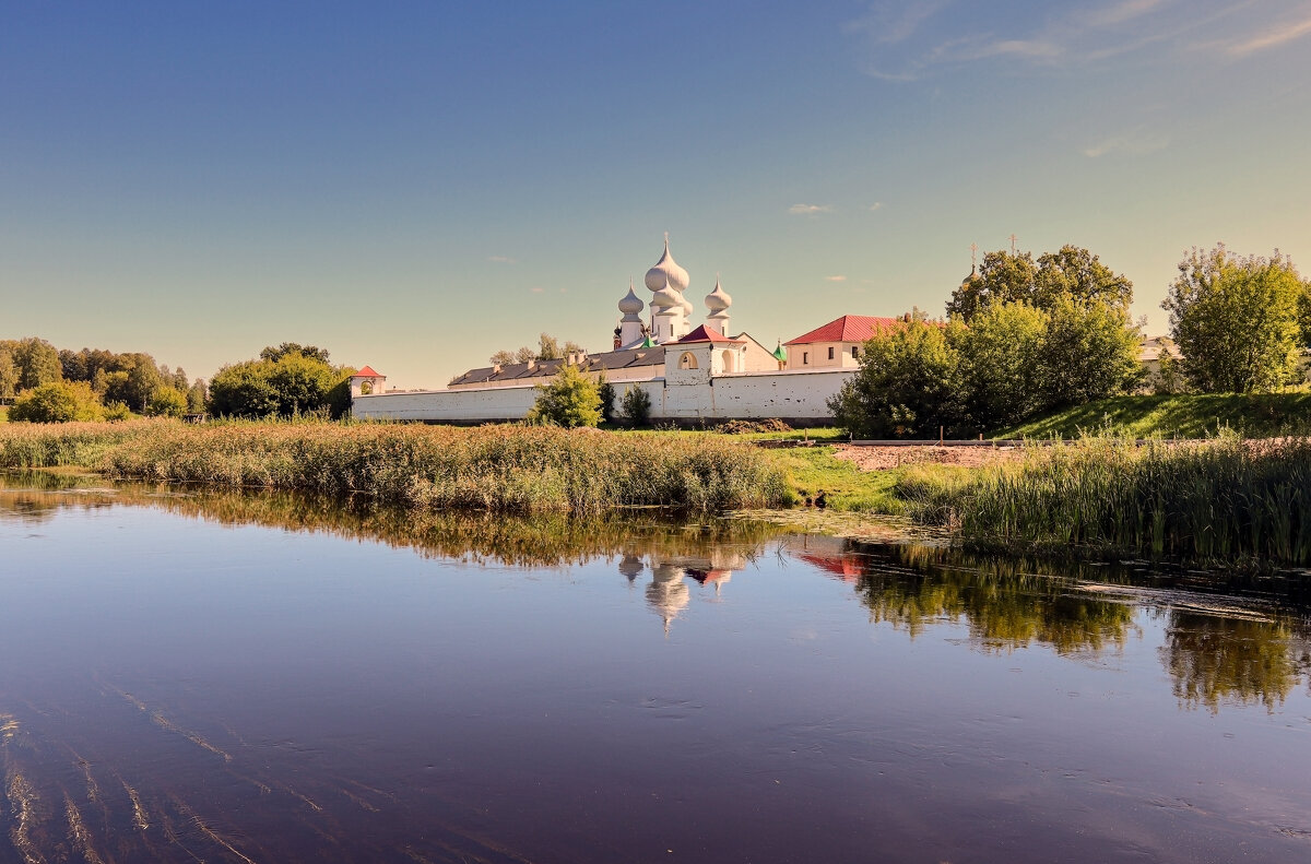 Тихвинский монастырь - skijumper Иванов