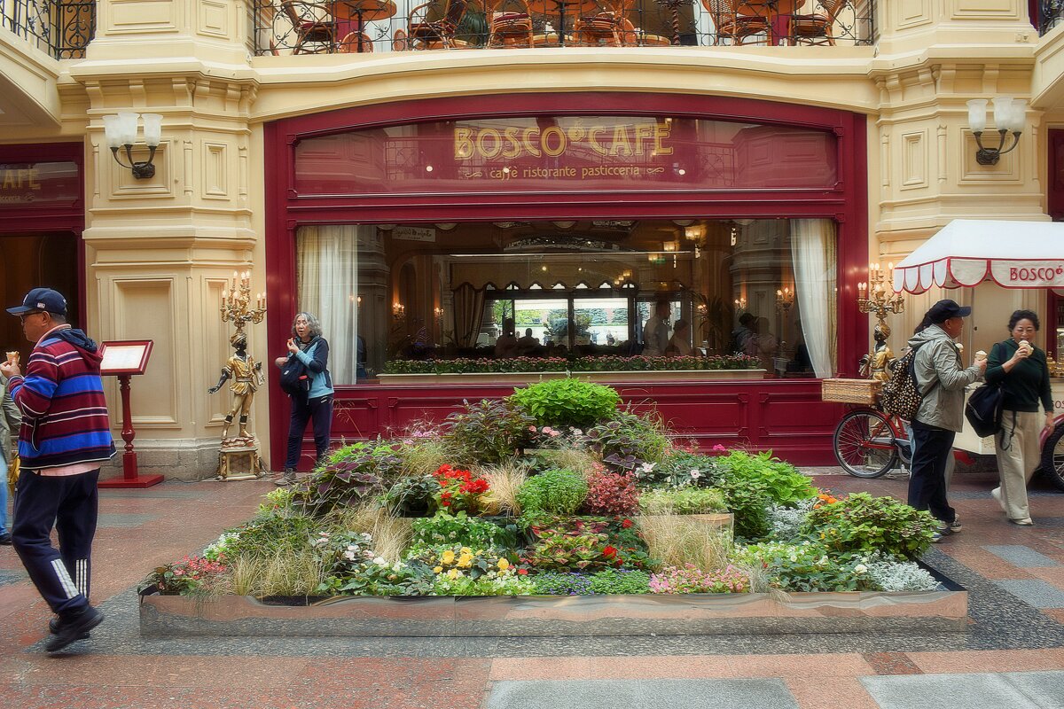 Цветочный фестиваль в ГУМе. - Татьяна Помогалова