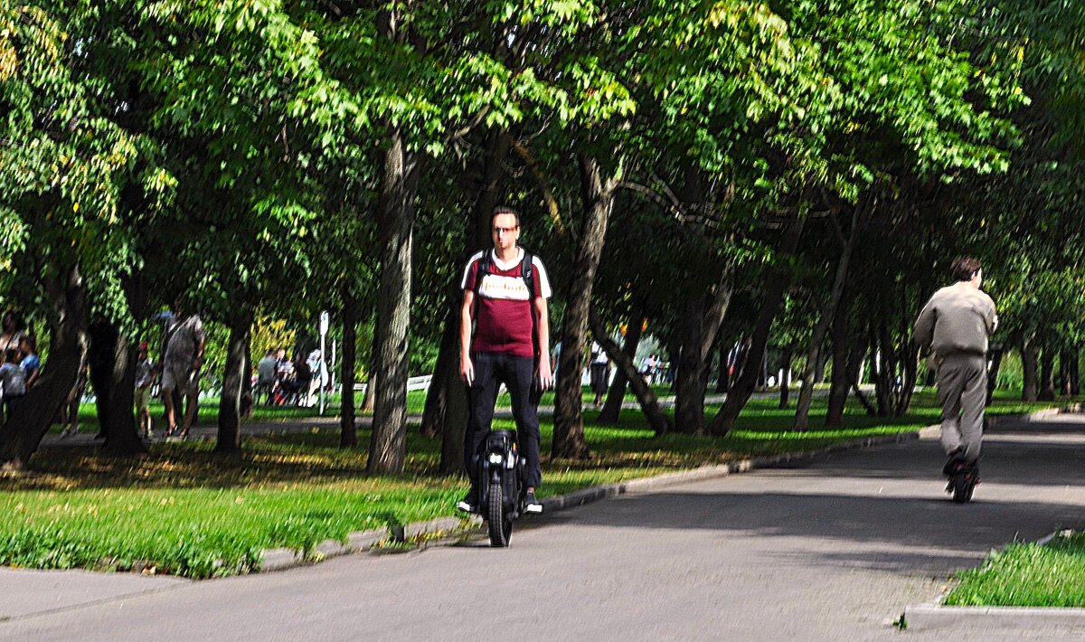 Одноколёсный ! Скутер или моноколесо на электрическом ходу ! - Анатолий Колосов