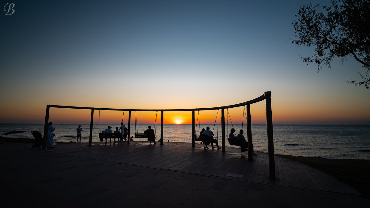 Провожаем солнышко! - Валерий Провожаем солнышко! - Валерий