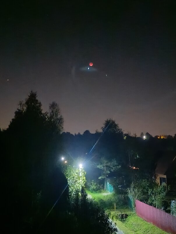 Луна в красном - tatiana 