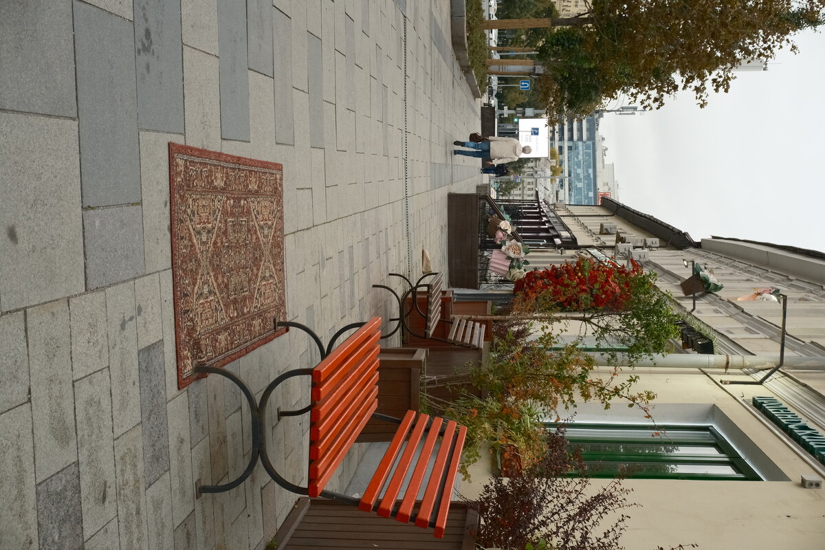 Что бы не холодно сидеть... - Лютый Дровосек