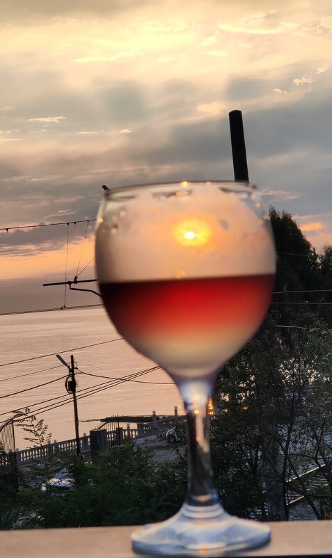 На фоне - Ирэн 